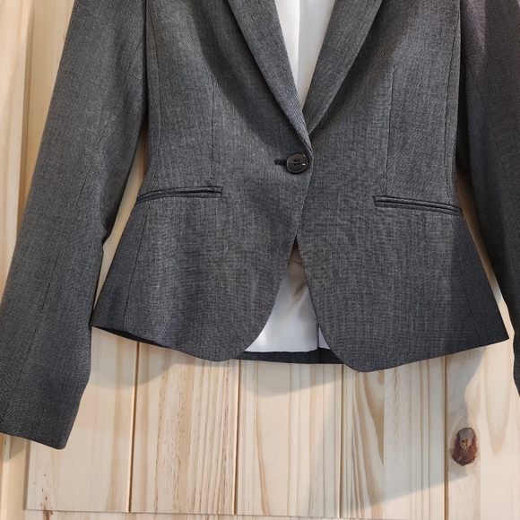 H&M Blazer Fitted One-Button Suit Jacket - Picture 6 of 12